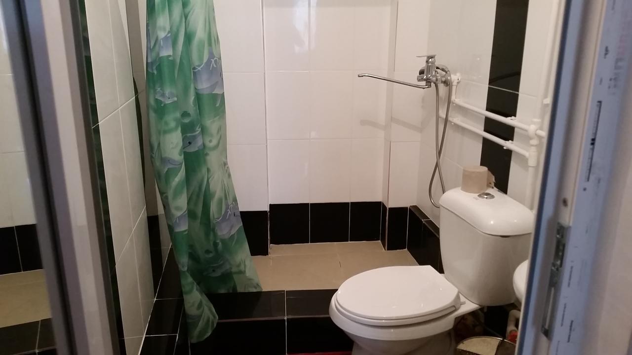 Guest House Sharq 21 Khujand Exterior photo